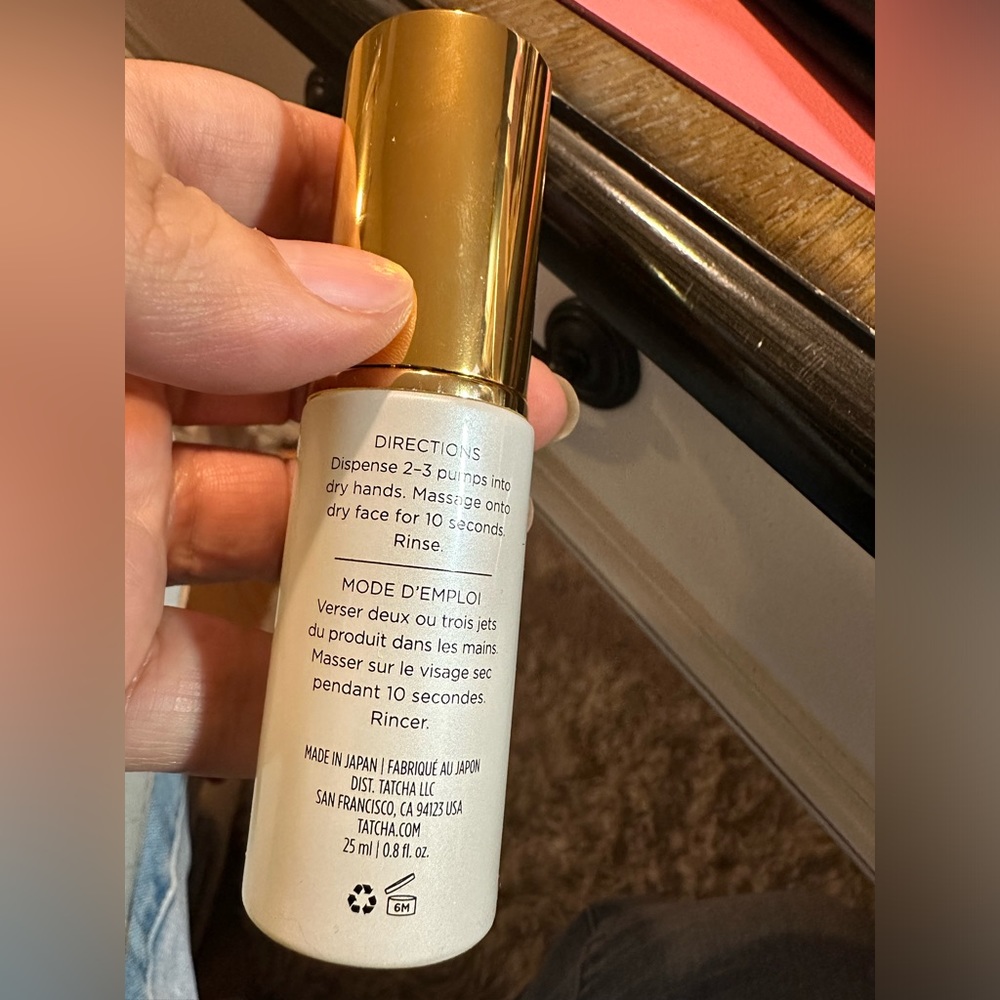 NEW Tatcha Camelia cleansing oil - Picture 2 of 2